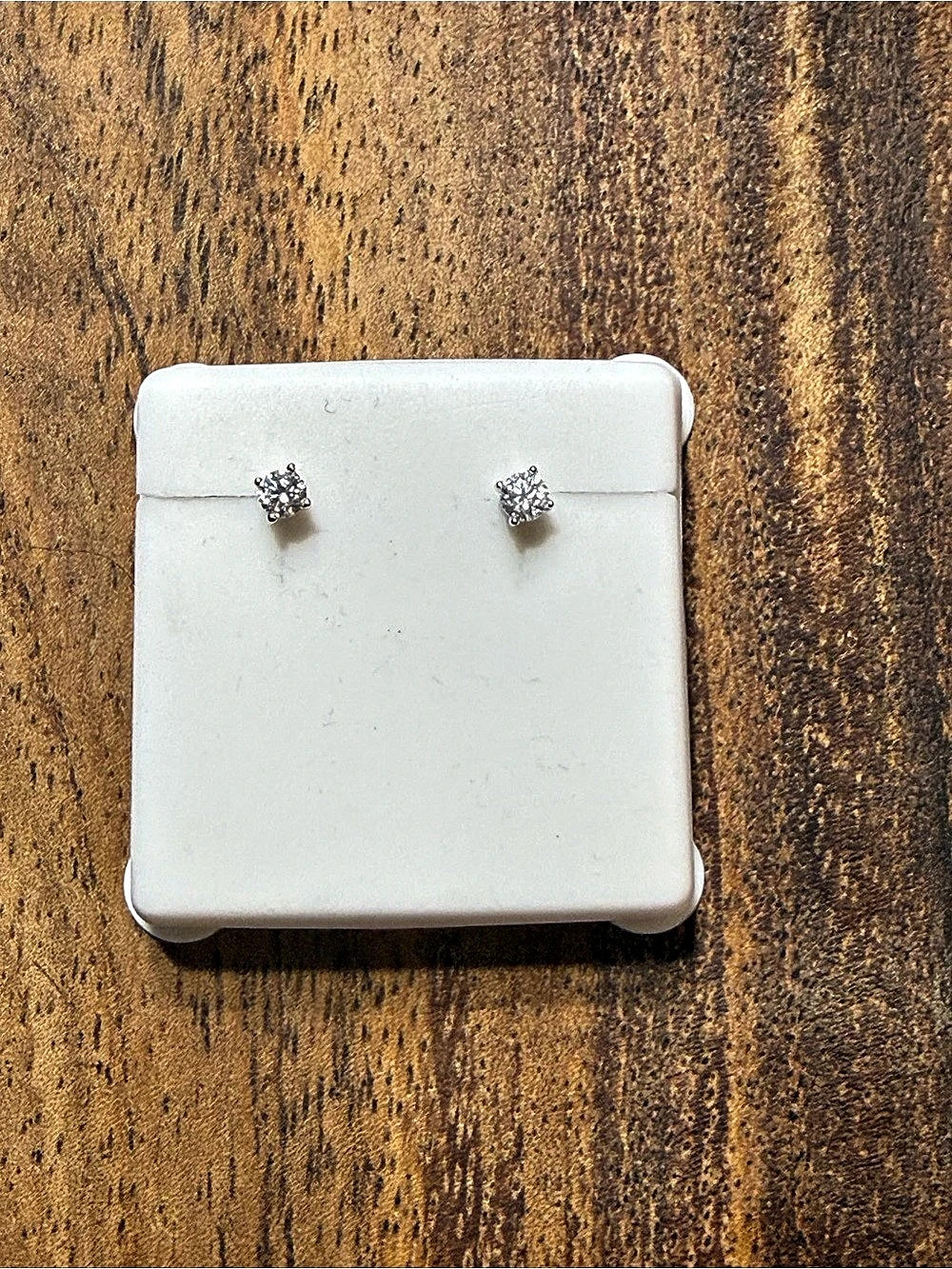 Moissanite Silver Stud Earrings NWT